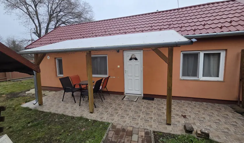 Mary Apartman Hajd�szoboszl� - Szilveszter (min. 3 �j)