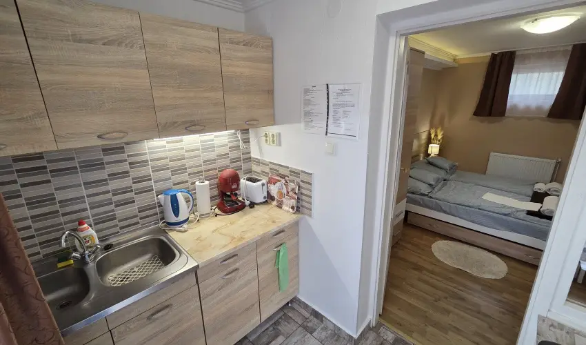 Mary Apartman Hajd�szoboszl� - Szilveszter (min. 3 �j)