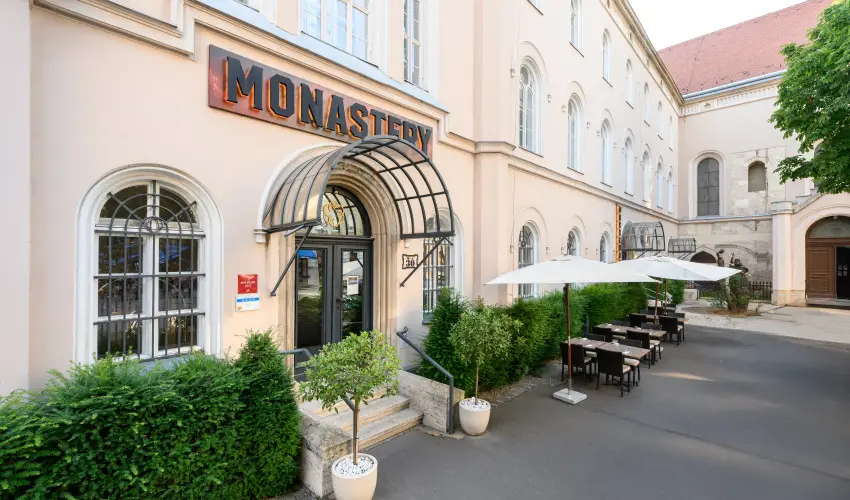 Monastery Boutique Hotel Budapest Budapest - Szilveszter - specilis elrefizetssel (min. 2 j)