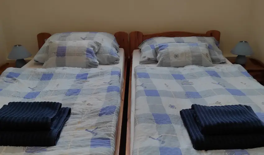 Montana Vendghz Balatonederics - Szilveszter