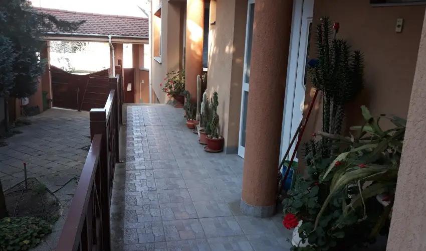 Napsugr Kenzy Lux Apartman Vendghzak Hajdszoboszl - Szilveszter (min. 2 j)