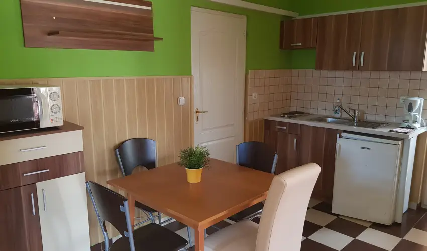 Napsug�r Resort Si�fok - Szilveszter (min. 2 �j)