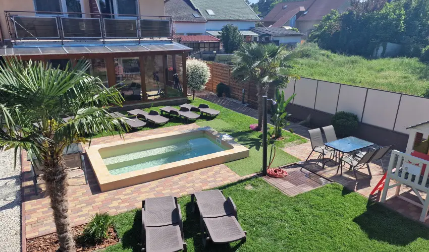 Napsug�r Villa B Si�fok - Szilveszter (min. 2 �j)