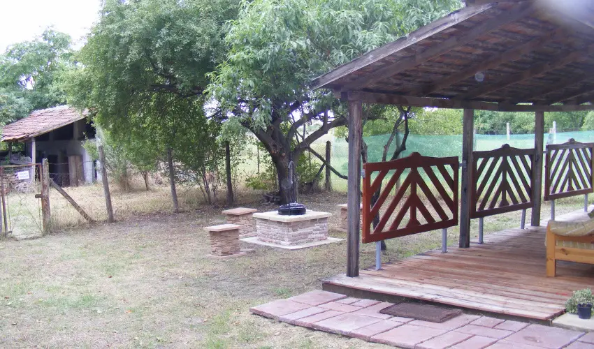 Ngy Glya Apartman Sarud - Szilveszter (min. 2 j)