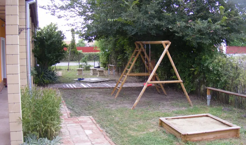 Ngy Glya Apartman Sarud - Szilveszter (min. 2 j)