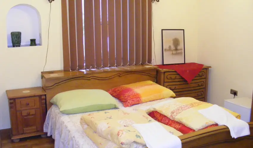 Ngy Glya Apartman Sarud - Szilveszter (min. 2 j)