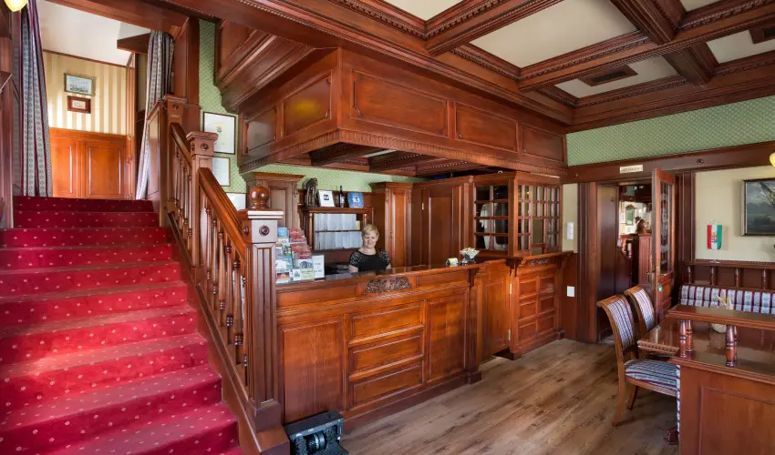 Nelson Hotel Hajd�szoboszl� - Szilveszter (min. 2 �j)