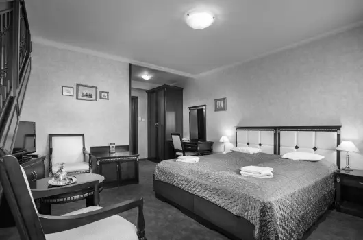 Nelson Hotel - Szilveszter (min. 2 �j)