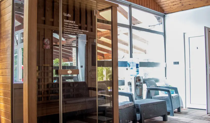 Nyerges Hotel Term�l Monor - Szilveszter