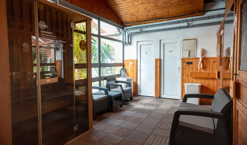 Nyerges Hotel Term�l Monor - Szilveszter