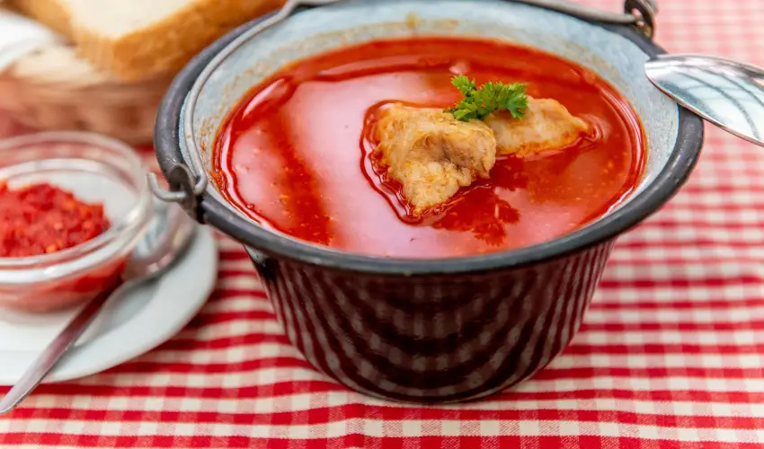 Nyerges Hotel Term�l Monor - Szilveszter