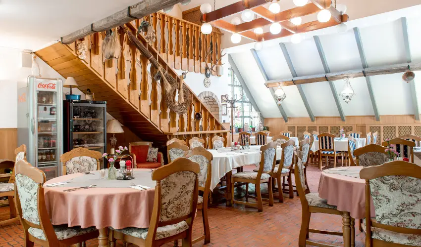 Nyerges Hotel Term�l Monor - Szilveszter