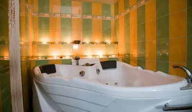 Nyerges Hotel Term�l Monor