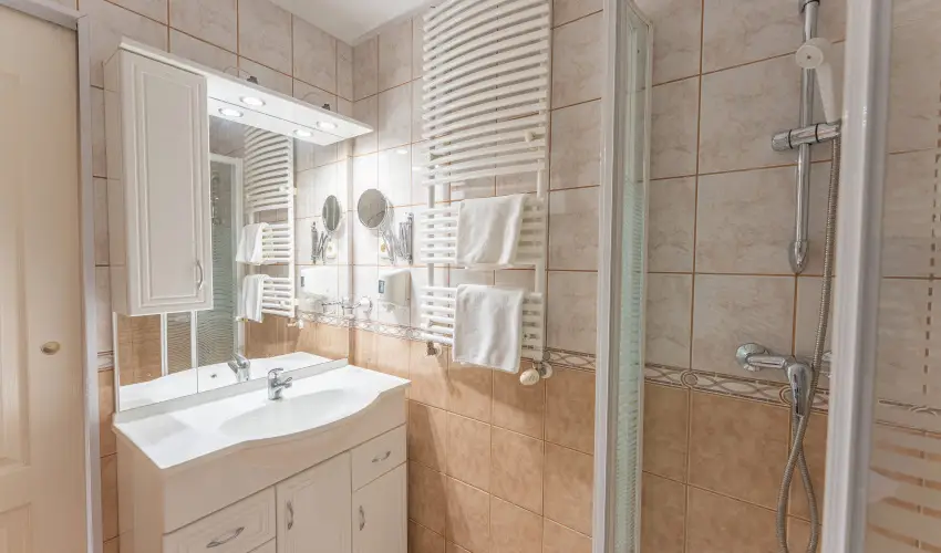 Ozis Hotel  Nagykanizsa - Szilveszter (min. 2 j)