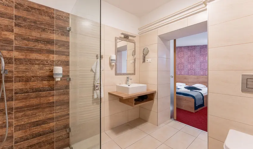 Ozis Hotel  Nagykanizsa - Szilveszter (min. 2 j)