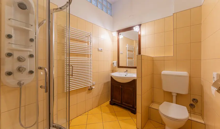 Ozis Hotel  Nagykanizsa - Szilveszter (min. 2 j)