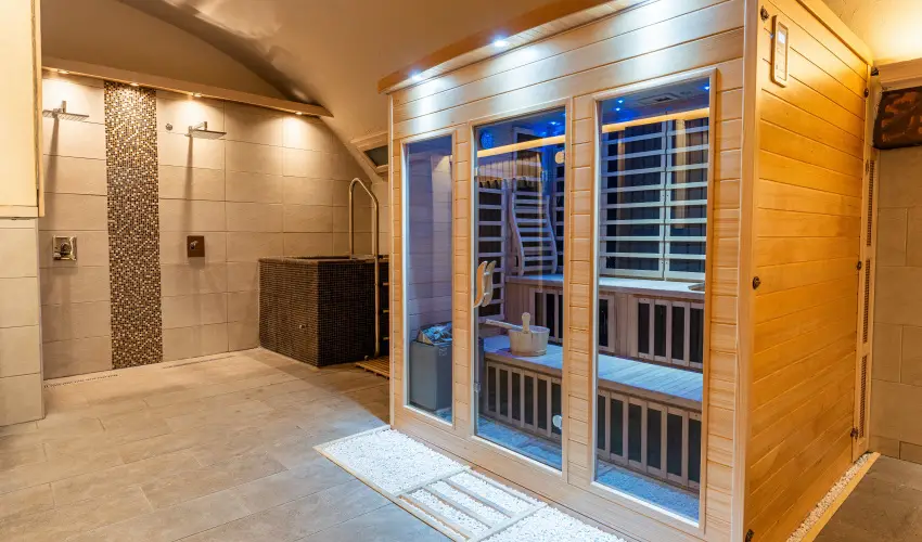 Ozis Hotel  Nagykanizsa - Szilveszter (min. 2 j)