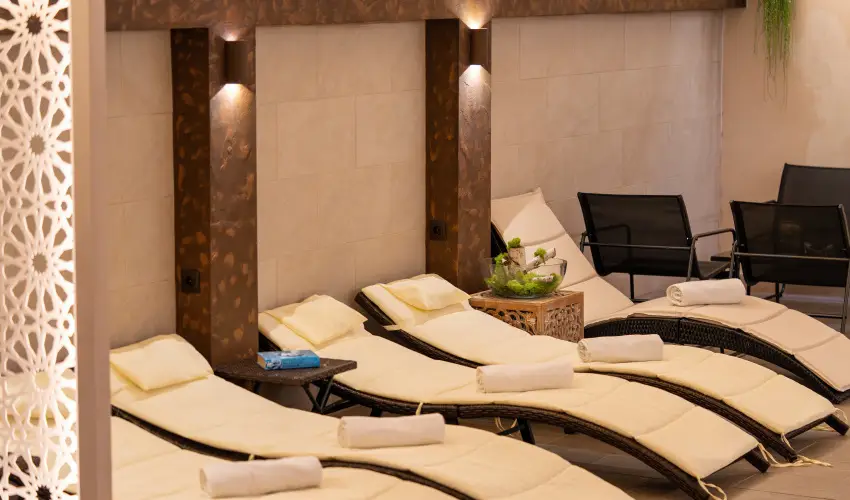 Ozis Hotel  Nagykanizsa - Szilveszter (min. 2 j)