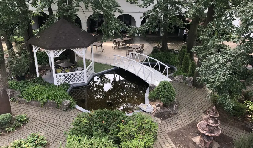 reg-t Hotel Tata - Szilveszter