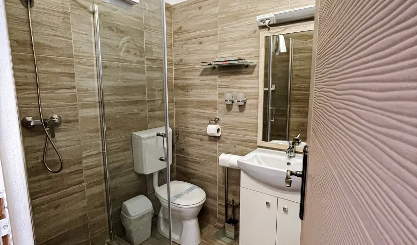 reg-t Hotel Tata - Szilveszter