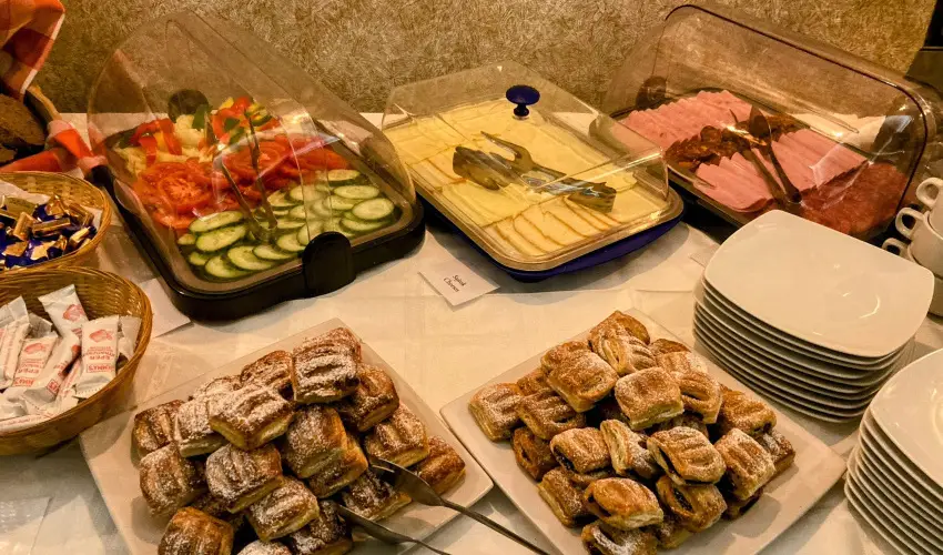 reg-t Hotel Tata - Szilveszter