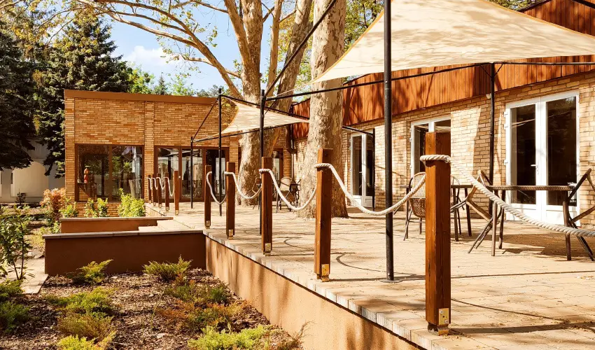 reg-t Hotel Tata - Szilveszter