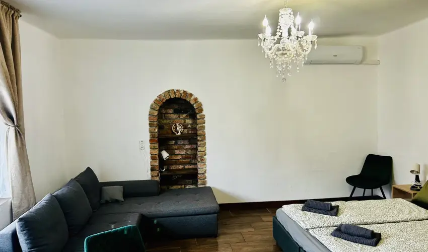 Pajkos P�ni �lm�nybirtok Vilyvit�ny - Szilveszter