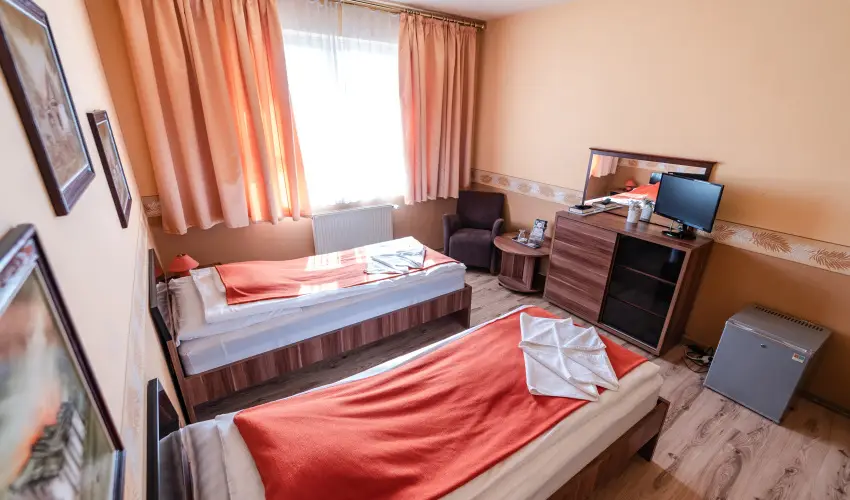 Panor�ma �tterem �s Hotel B�k�scsaba - Szilveszter 