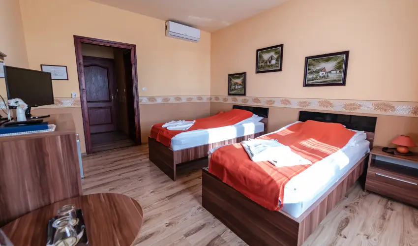 Panor�ma �tterem �s Hotel B�k�scsaba - Szilveszter 