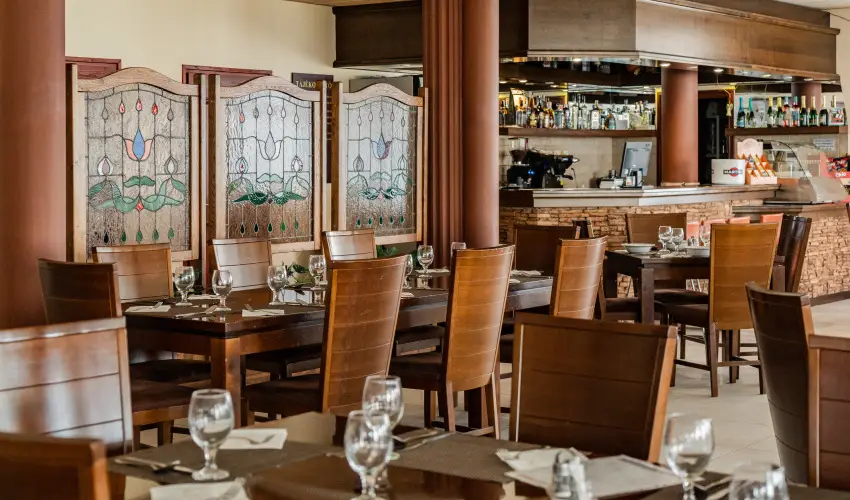 Panor�ma �tterem �s Hotel B�k�scsaba - Szilveszter 