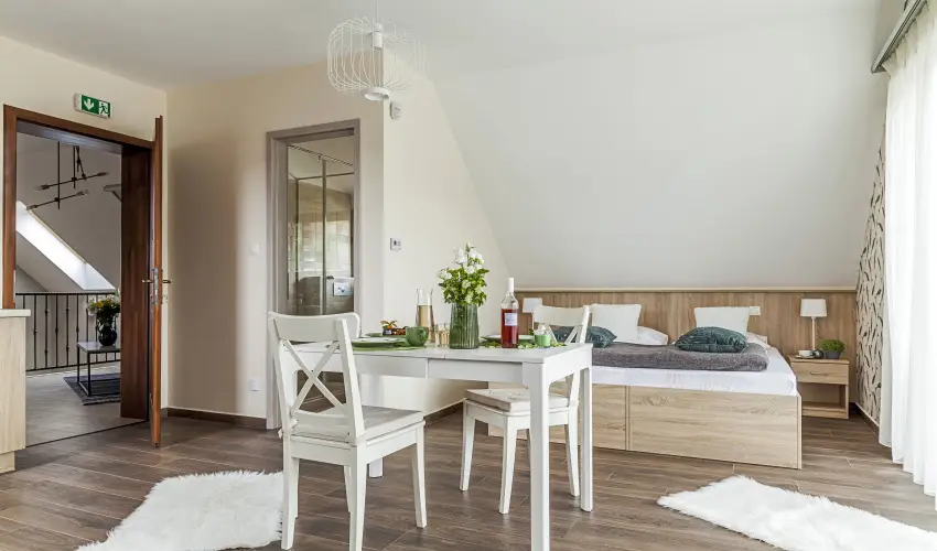 Pilger Vendghz Tihany - Szilveszter (min. 4 j)