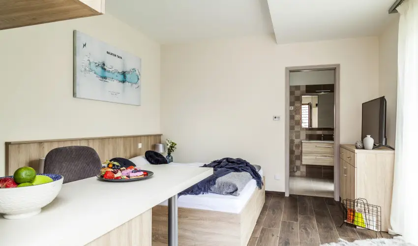 Pilger Vendghz Tihany - Szilveszter (min. 4 j)