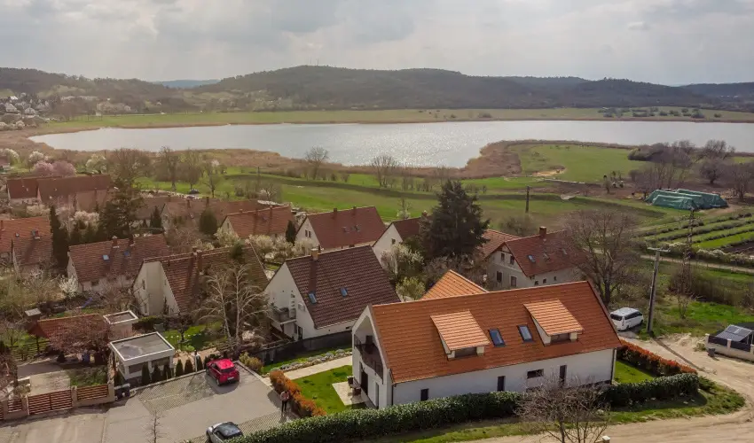 Pilger Vendghz Tihany - Szilveszter (min. 4 j)