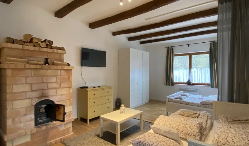 Pilis Lelke Vendghz Pilisszentllek - Szilveszter (min. 2 j)