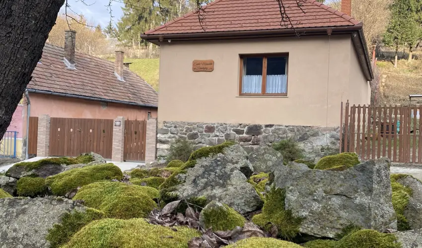 Pilis Lelke Vendghz Pilisszentllek - Szilveszter (min. 2 j)