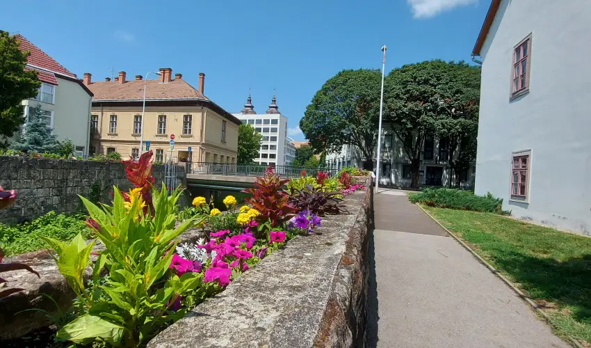 Pitypang Apartman Eger - Szilveszter (min. 2 j)