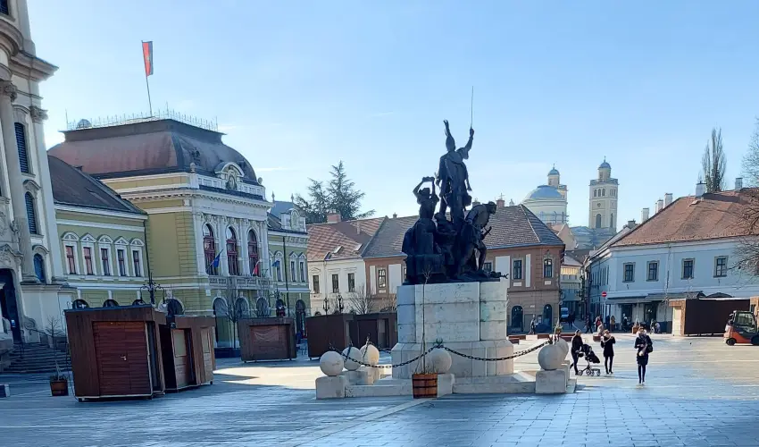 Pitypang Apartman Eger - Szilveszter (min. 2 j)