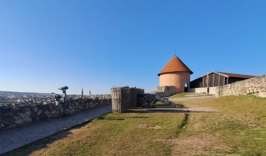 Pitypang Apartman Eger - Szilveszter (min. 2 j)