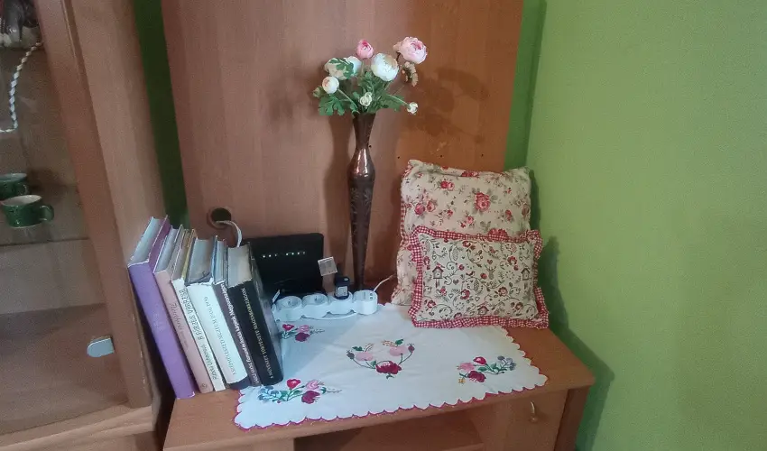 P�ni Kuck� Vend�gh�z �s Minifarm  Hossz�v�lgy - Szilveszter