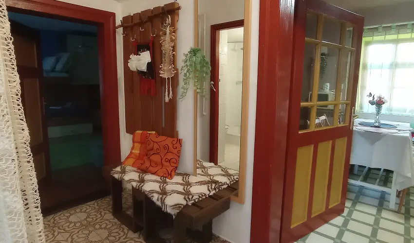 P�ni Kuck� Vend�gh�z �s Minifarm  Hossz�v�lgy - Szilveszter