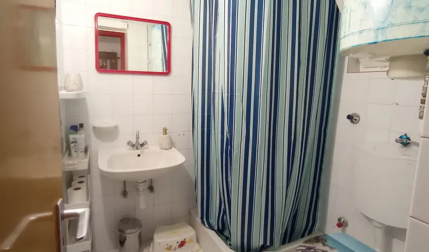 P�ni Kuck� Vend�gh�z �s Minifarm  Hossz�v�lgy - Szilveszter