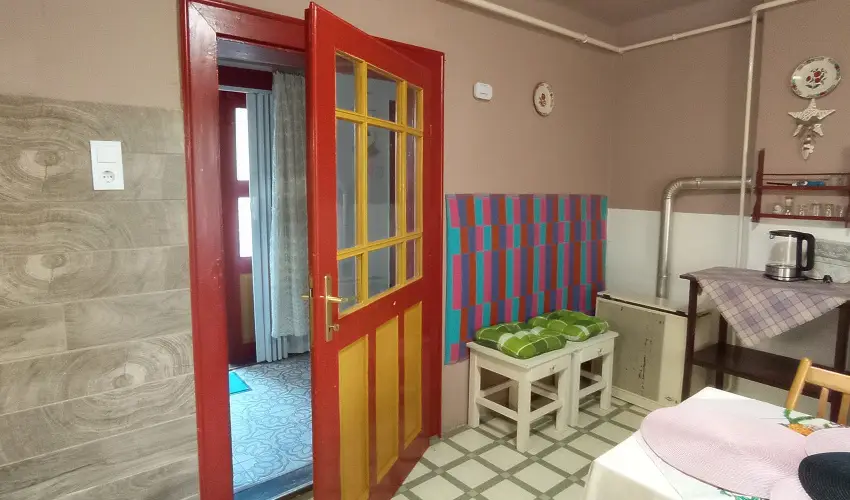 P�ni Kuck� Vend�gh�z �s Minifarm  Hossz�v�lgy - Szilveszter