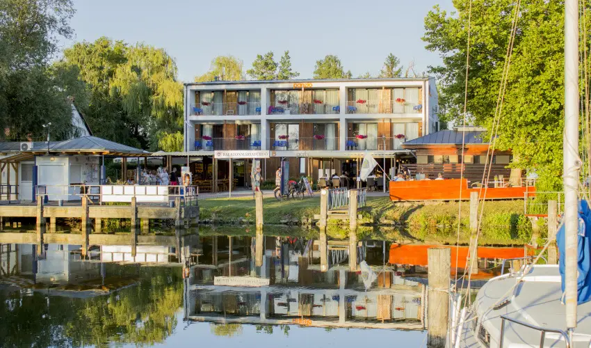 Port tterem & Panzi Balatonmriafrd - Szilveszter - teljes elrefizetssel