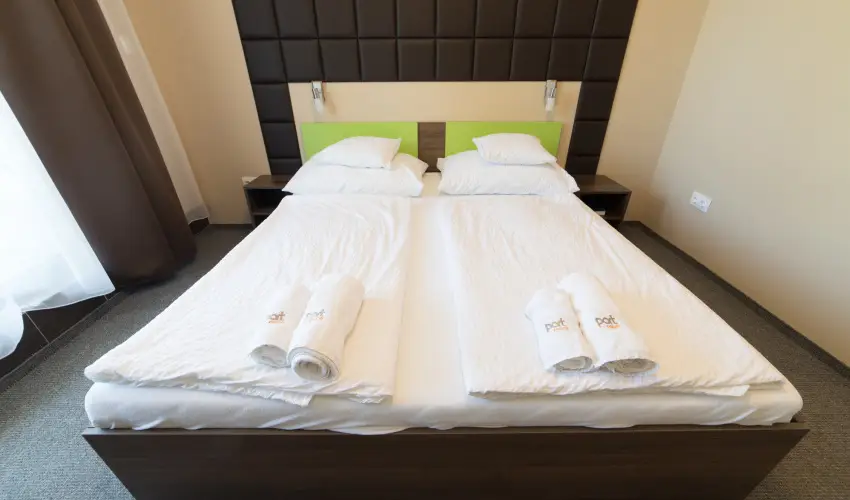 Port tterem & Panzi Balatonmriafrd - Szilveszter - teljes elrefizetssel