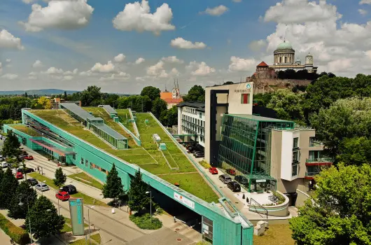 Portobello Wellness Hotel Esztergom - Szilveszter (min. 2 �j)
