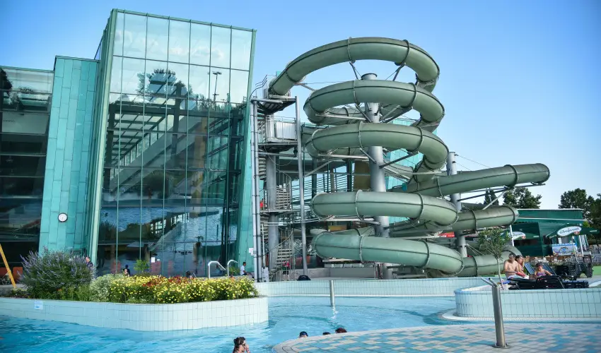 Portobello Wellness Hotel Esztergom Esztergom - Szilveszter (min. 2 �j)