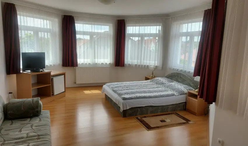 Prima Villa 2 Hajdszoboszl - Glamsoros szilveszteri ajnlat (min. 4 j)