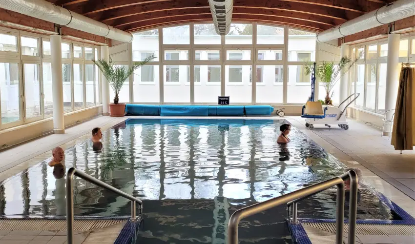 Harknyi Psoriasis Centrum Harkny - Szilveszteri pezsgs (min. 2 j)