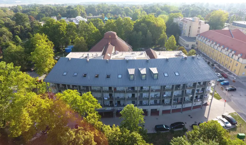 Harknyi Psoriasis Centrum Harkny - Szilveszteri pezsgs (min. 2 j)