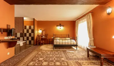 Puchner Kastlyszll Bikal